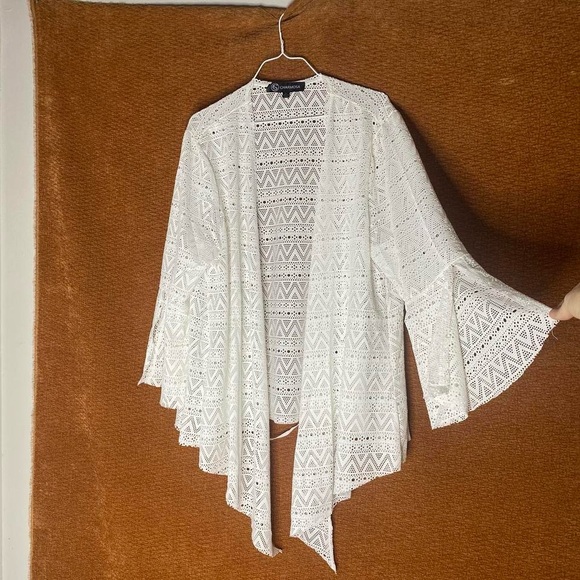 Modern NWOT Charmosa Cream Cutout Flowy Swimsuit Wrap Tie Coverup, Size XL. - Picture 2 of 4